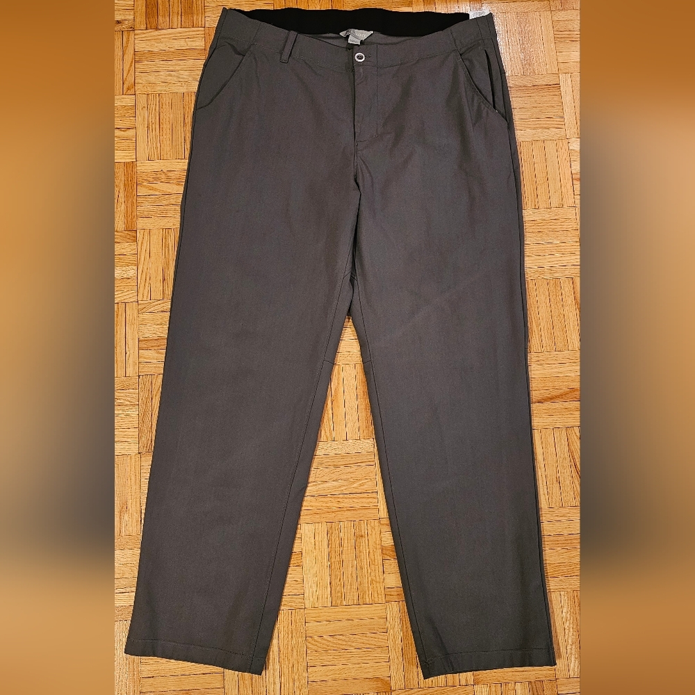 Cloudveil Men's Grey Outdoor Hiking Travel Stretch Pants,Sz.38-30.        B-40